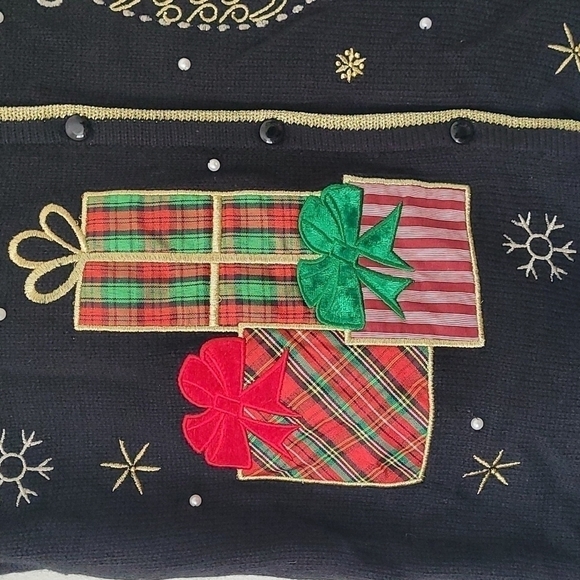 Christmas Vest Embellished and Embroidered Size Small - Picture 3 of 10